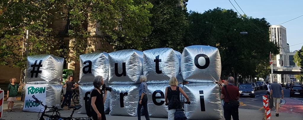 #autofrei-Aktion in Stuttgart, 20.9.18 (Foto: ROBIN WOOD)