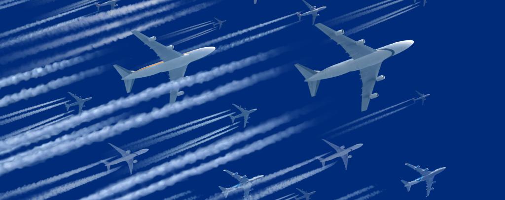 (Foto: puchan|istockphoto.com) Viele Flugzeuge am Himmel mit Kondensstreifen