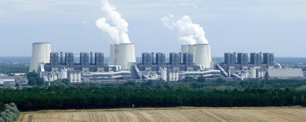 Kraftwerk Jänschwalde - Könnte dort künftig neben Kohle auch Holzbiomasse verbrannt werden? (Foto: Muck50_CC BY-SA 4.0) Kraftwerk Jänschwalde