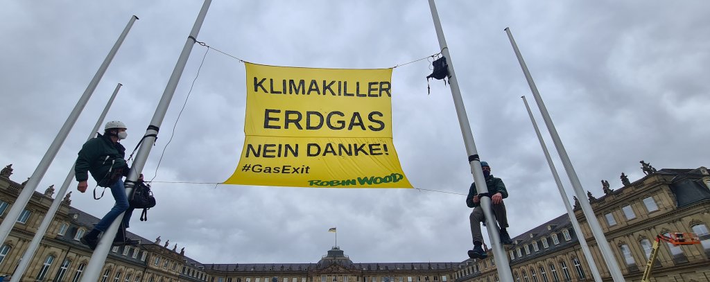 GasExit-Protest vor dem Neuen Schloss in Stuttgart, 21.05.21 (Foto: Eberhard Linckh / ROBIN WOOD)