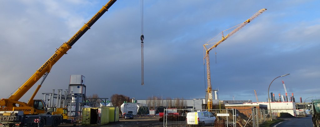 Bauarbeiten auf dem Cuxhavener Hafengelände