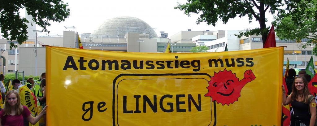 Atomausstieg muss geLINGEN - ROBIN WOOD bei der Demonstration in Lingen