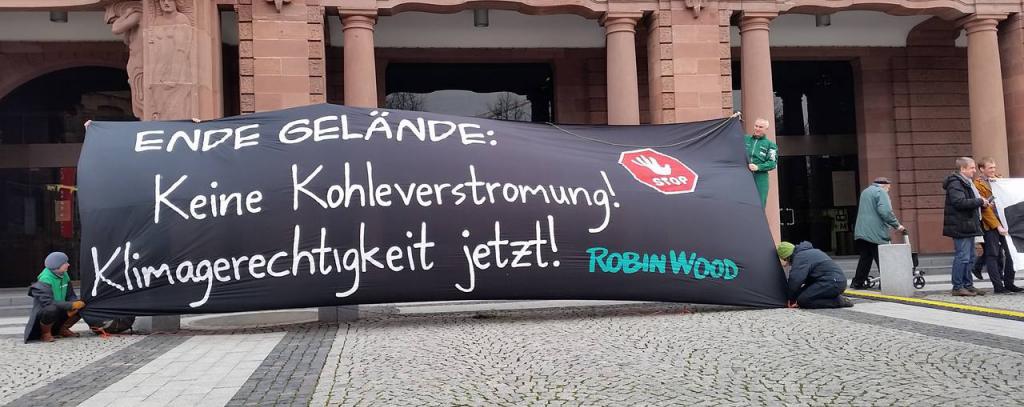 AntiKohleProtest in Mannheim Robin Wood
