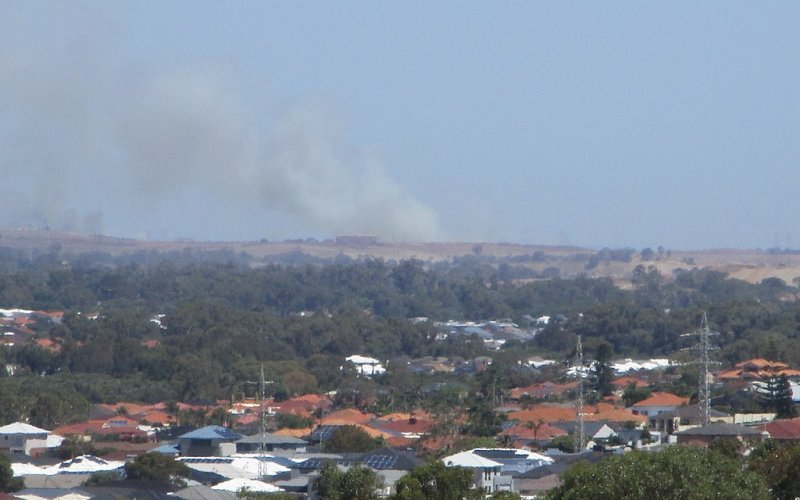 Rauch von Buschfeuer in Perth, 2019