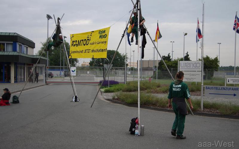 Protest auch vor der UAA Gronau gegen den Export von Uran in aller Welt, 2011