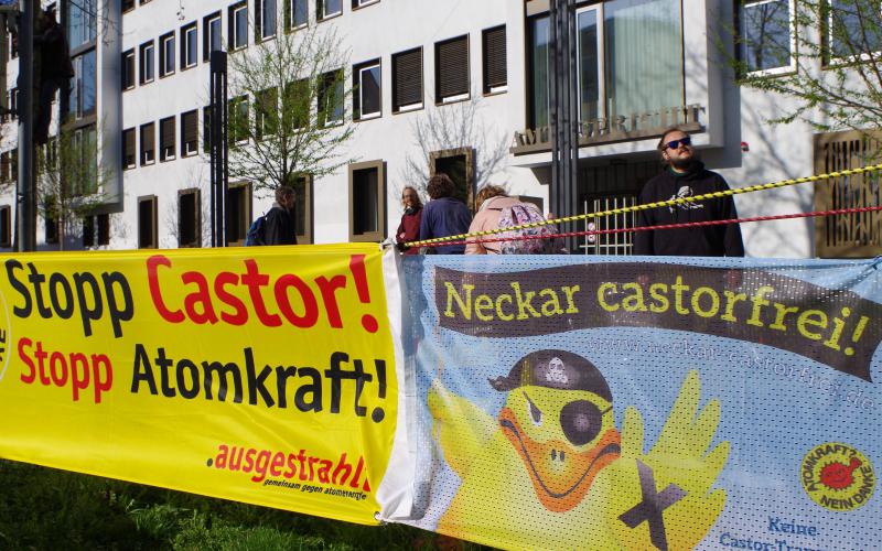 Mahnwache vor dem Amtsgericht Heilbronn am 11.4.2018 Mahnwache vor dem Amtsgericht Heilbronn am 11.4.2018