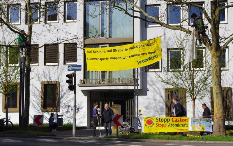 Mahnwache vor dem Amtsgericht Heilbronn am 11.4.2018 Mahnwache vor dem Amtsgericht Heilbronn am 11.4.2018