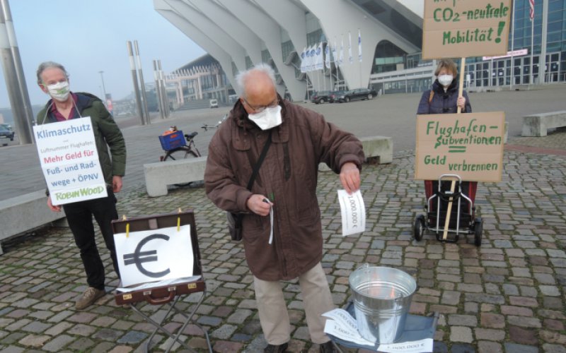 Aktionsfoto Flughafen Bremen 15.12.2020