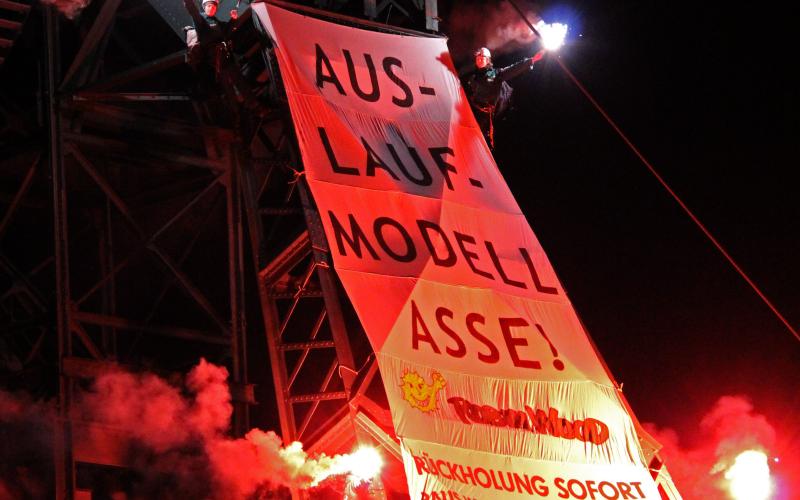 Protest gegen das marode Atomlager Asse, Silvester 2011